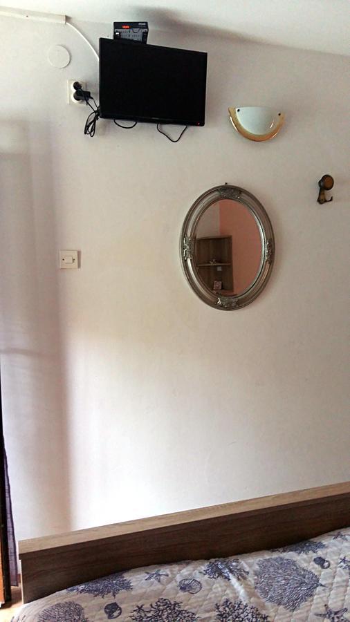 Apartment Rusnjak Novigrad  Exterior photo